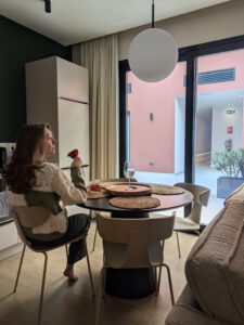 Calm morning with tea at SariStays